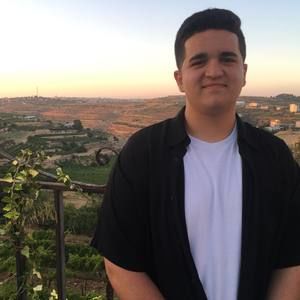 Meet your Posher, Salah